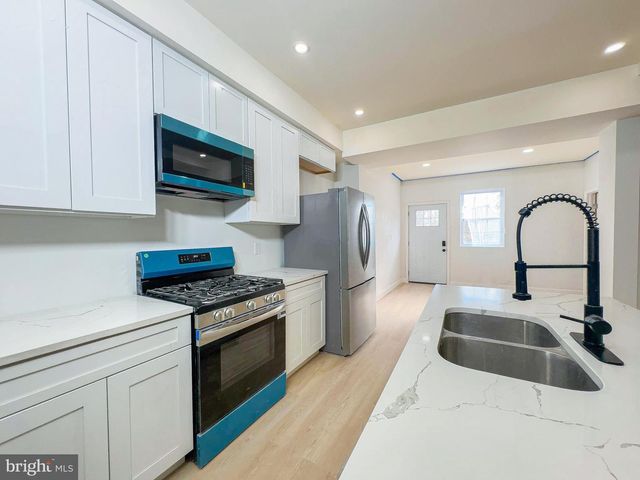 5725 13TH ST NW, Washington, DC 20011