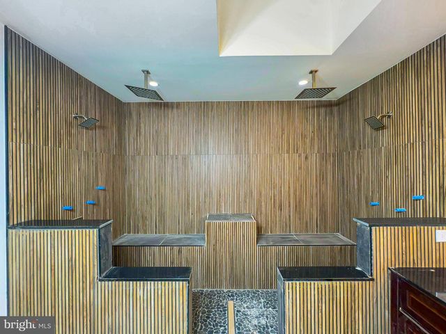 5725 13TH ST NW, Washington, DC 20011