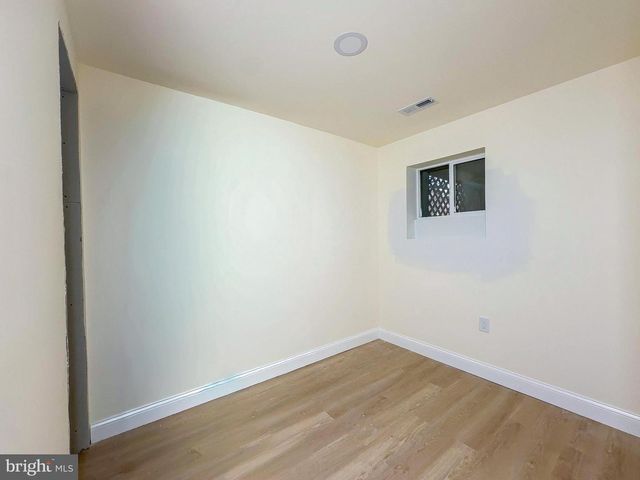 5725 13TH ST NW, Washington, DC 20011