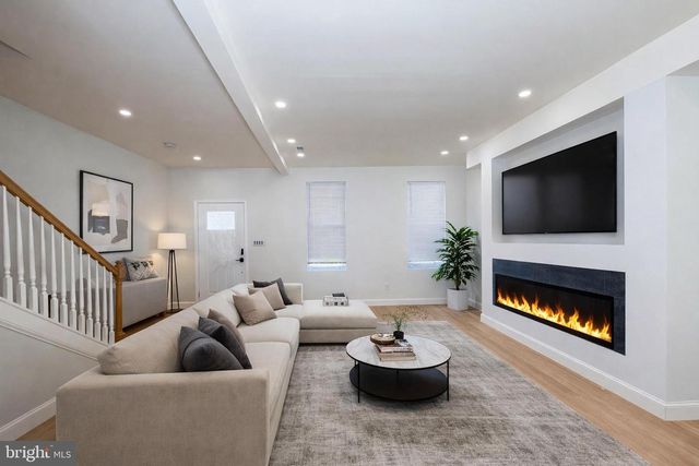 5725 13TH ST NW, Washington, DC 20011