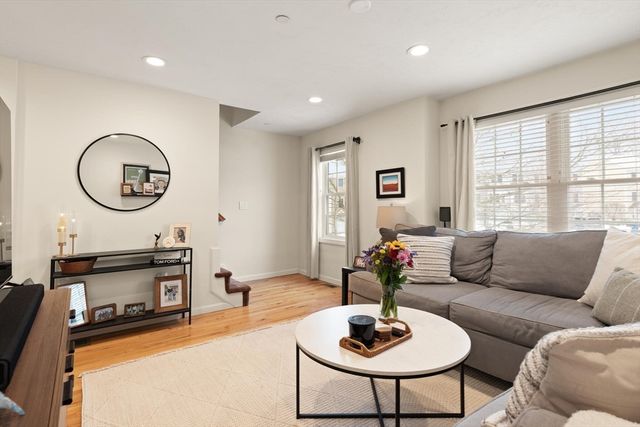 41 Boston Road 485, Billerica, MA 01862