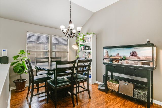 1302 Redbud LN, Leander, TX 78641