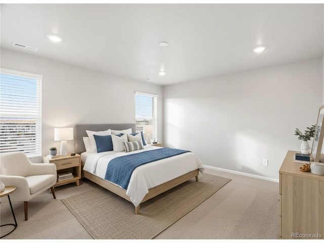 6754 Roundtail Way, Colorado Springs, CO 80925