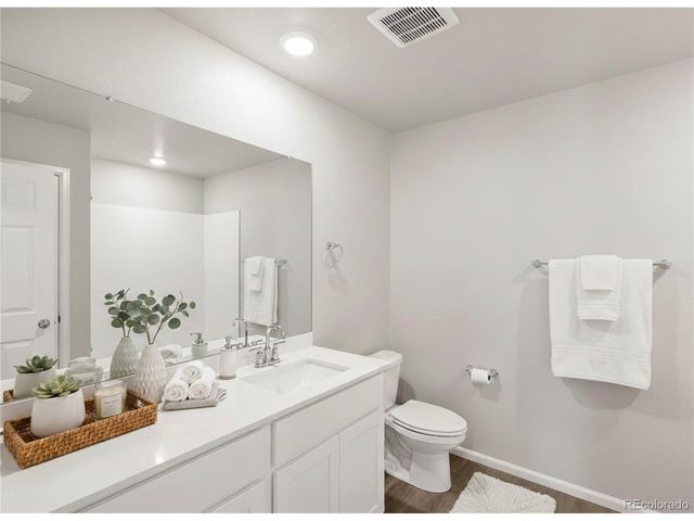 6754 Roundtail Way, Colorado Springs, CO 80925