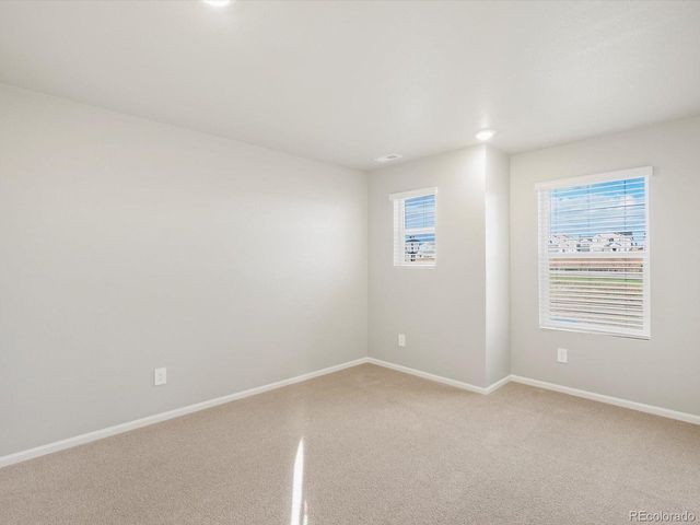 6754 Roundtail Way, Colorado Springs, CO 80925