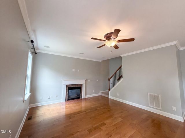 320 Knollcrest Lane, Knightdale, NC 27545
