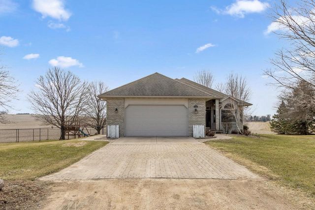 7776 US Highway 51, Deforest, WI 53532