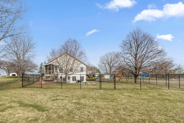 7776 US Highway 51, Deforest, WI 53532