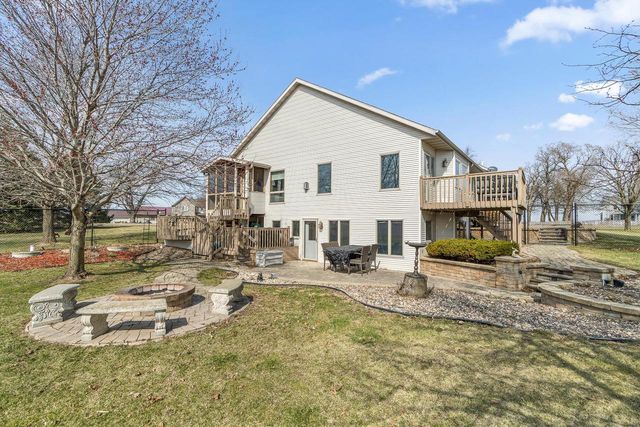 7776 US Highway 51, Deforest, WI 53532