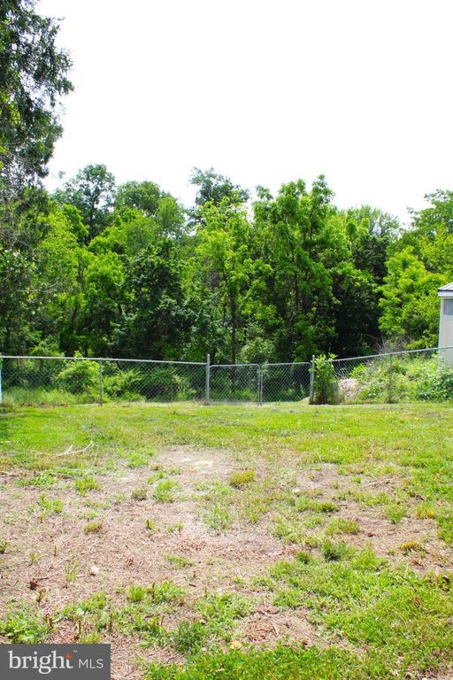 Image 23 of property listing at 550 WINIFRED RD, Cumberland, MD 21502