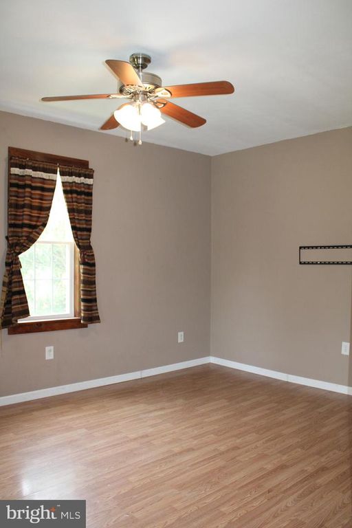 Image 25 of property listing at 550 WINIFRED RD, Cumberland, MD 21502