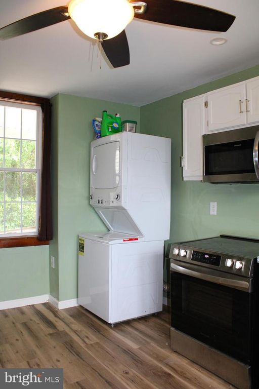 Image 40 of property listing at 550 WINIFRED RD, Cumberland, MD 21502