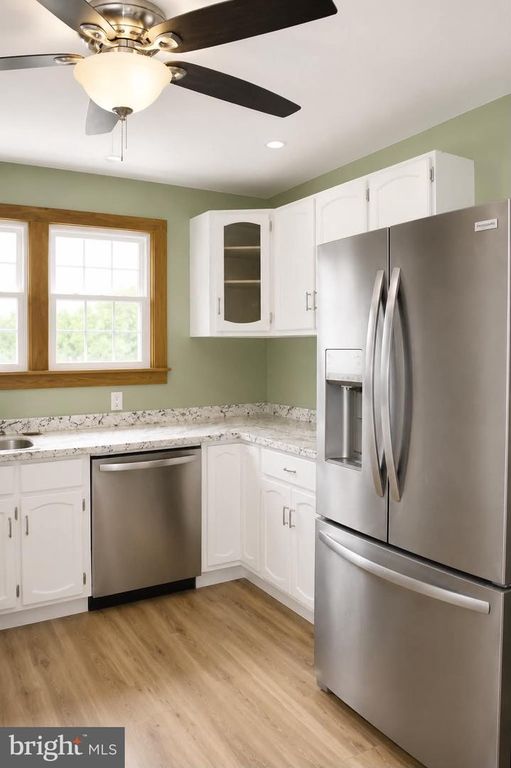 Image 44 of property listing at 550 WINIFRED RD, Cumberland, MD 21502