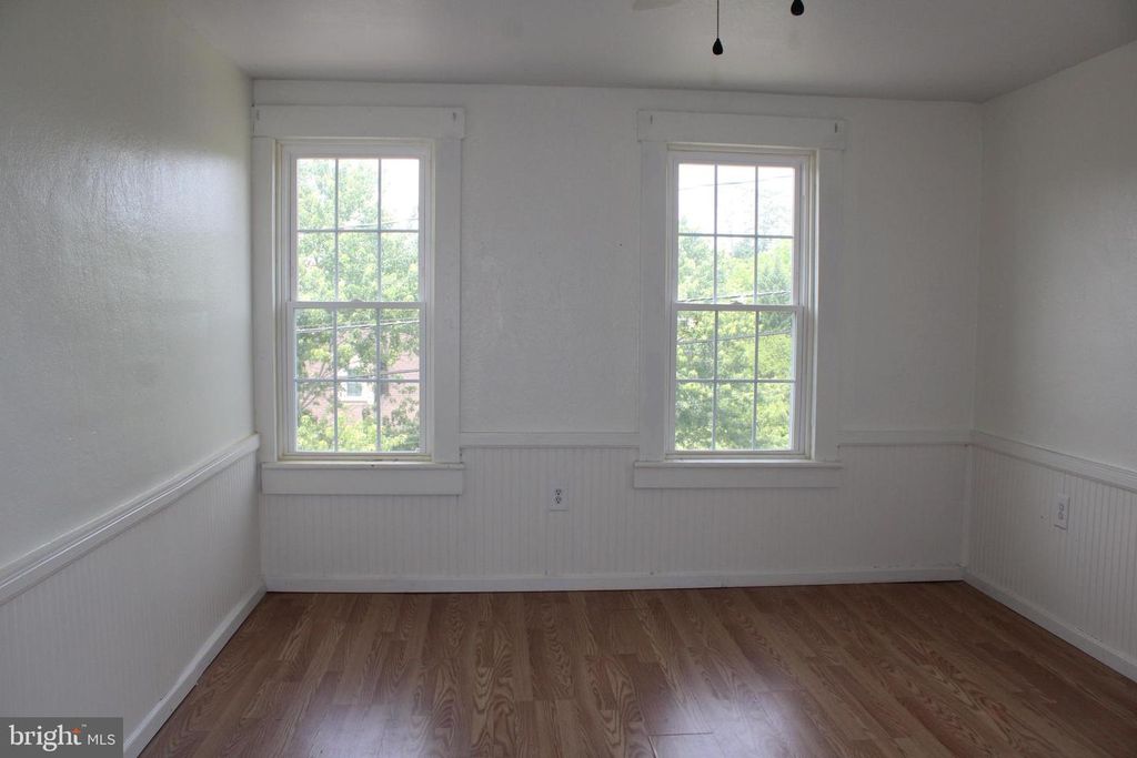 Image 59 of property listing at 550 WINIFRED RD, Cumberland, MD 21502