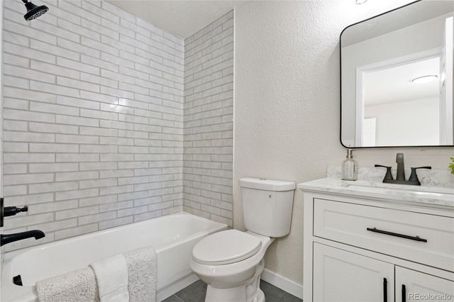 7810 S Kittredge Circle, Englewood, CO 80112