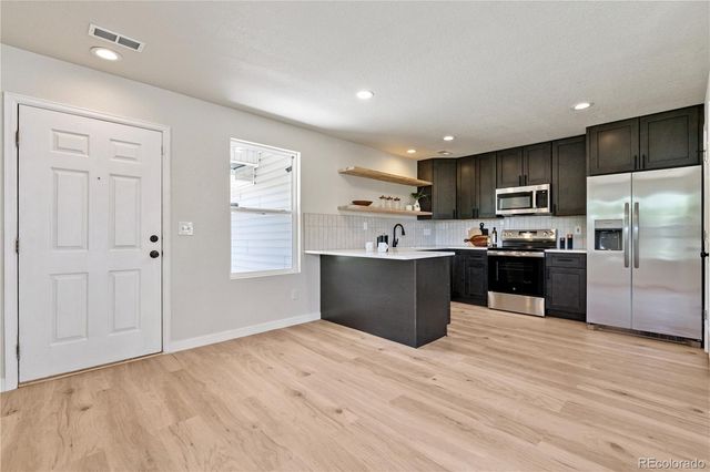 7810 S Kittredge Circle, Englewood, CO 80112