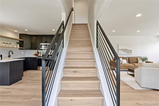 7810 S Kittredge Circle, Englewood, CO 80112