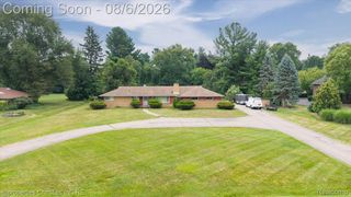 1779 Orchard Lane, Bloomfield Hills, MI 48301