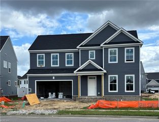 201 Station DR, Suffolk, VA 23434