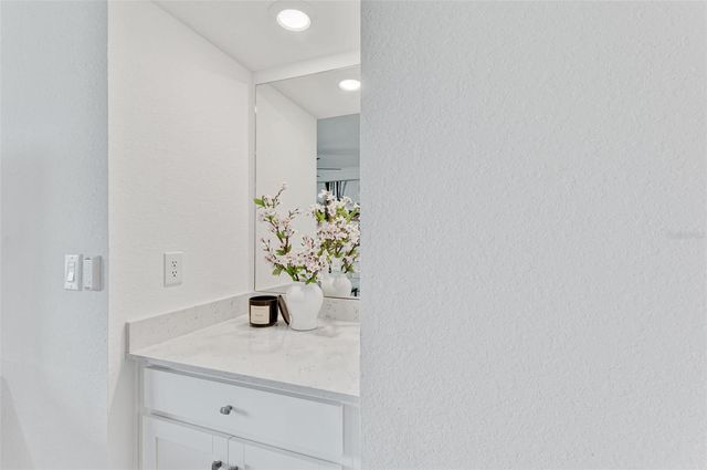 5685 PALMER CIRCLE 105, Bradenton, FL 34211