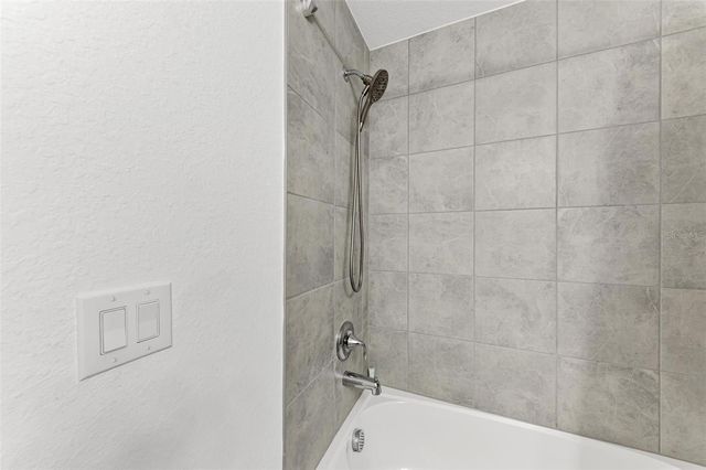 5685 PALMER CIRCLE 105, Bradenton, FL 34211