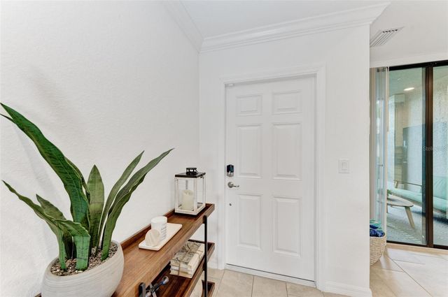 5685 PALMER CIRCLE 105, Bradenton, FL 34211