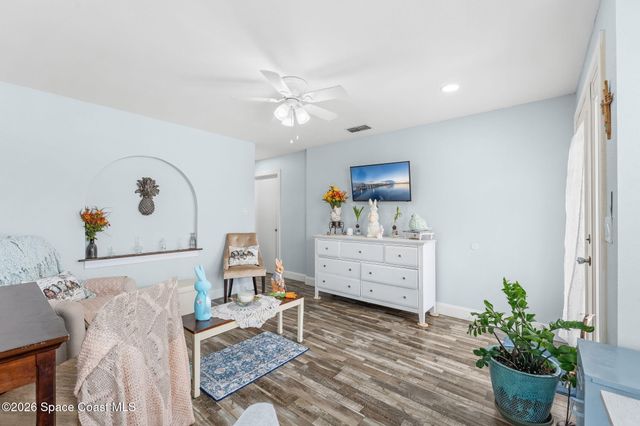 841 S Orlando Avenue, Cocoa Beach, FL 32931