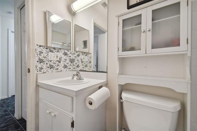 6108 LANSHIRE DRIVE, Tampa, FL 33634