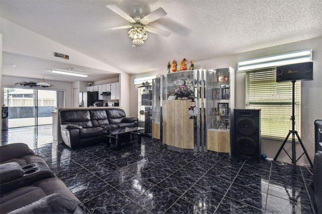 6108 LANSHIRE DRIVE, Tampa, FL 33634