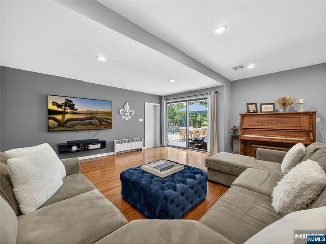 36 Grove Street, Ramsey, NJ 07446