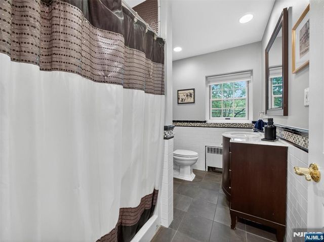 36 Grove Street, Ramsey, NJ 07446