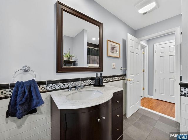 36 Grove Street, Ramsey, NJ 07446
