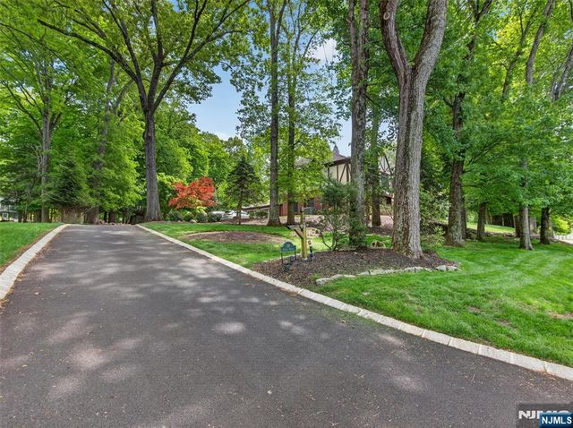 36 Grove Street, Ramsey, NJ 07446