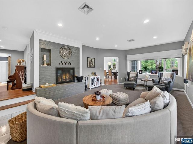 36 Grove Street, Ramsey, NJ 07446
