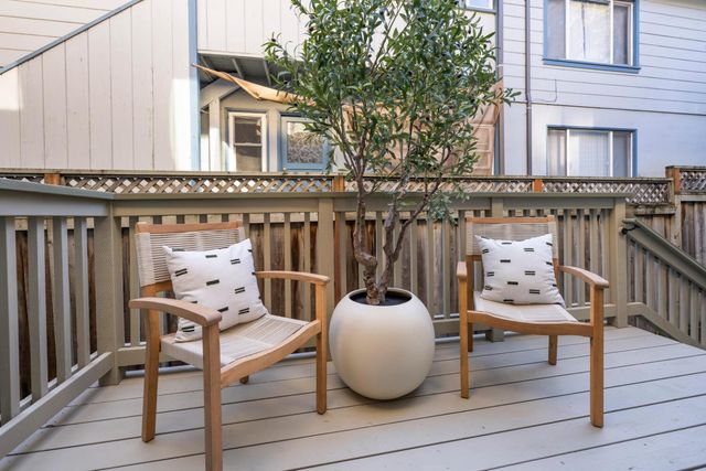 733 Fairfield Road 10, Burlingame, CA 94010