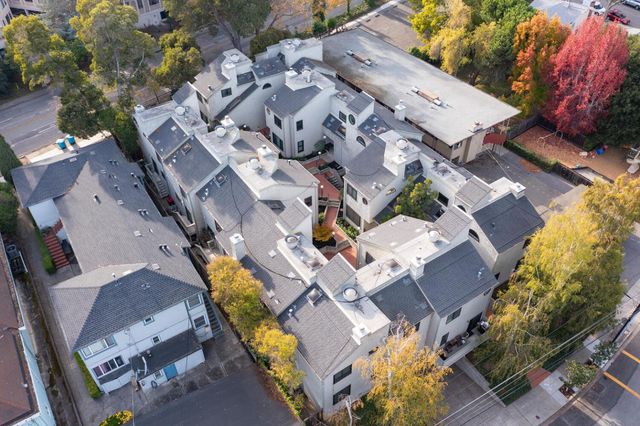 733 Fairfield Road 10, Burlingame, CA 94010