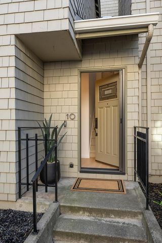 733 Fairfield Road 10, Burlingame, CA 94010