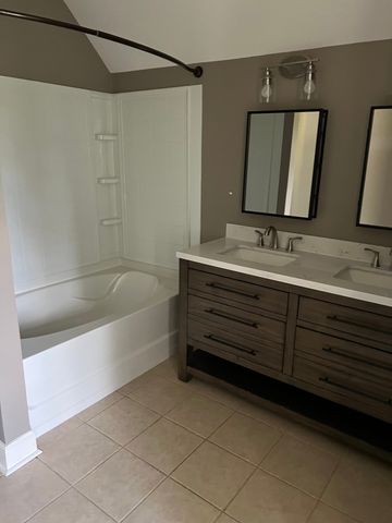 12273 Manchester Pike, Christiana, TN 37037