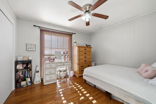 1704 S Houston Street, Kaufman, TX 75142