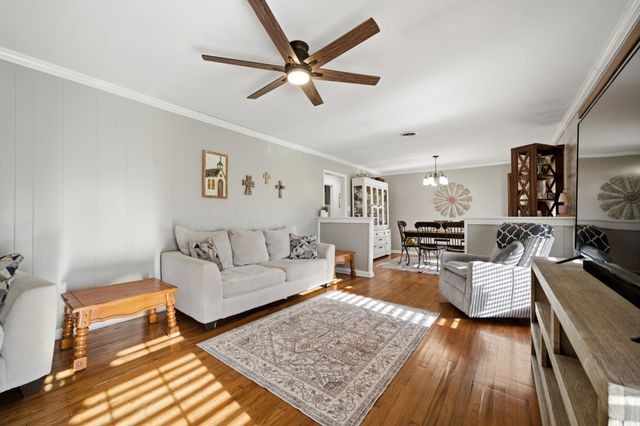 1704 S Houston Street, Kaufman, TX 75142