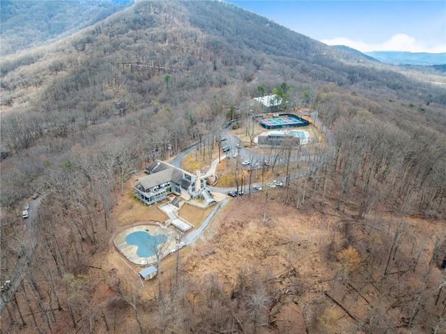 28 Little Hendricks Mountain Circle, Jasper, GA 30143