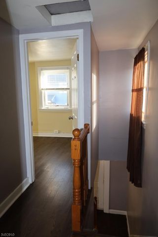 28 Warren St, North Plainfield Boro, NJ 07060