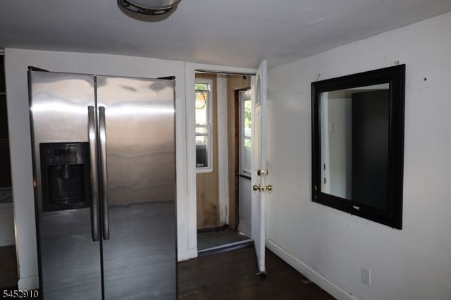 28 Warren St, North Plainfield Boro, NJ 07060