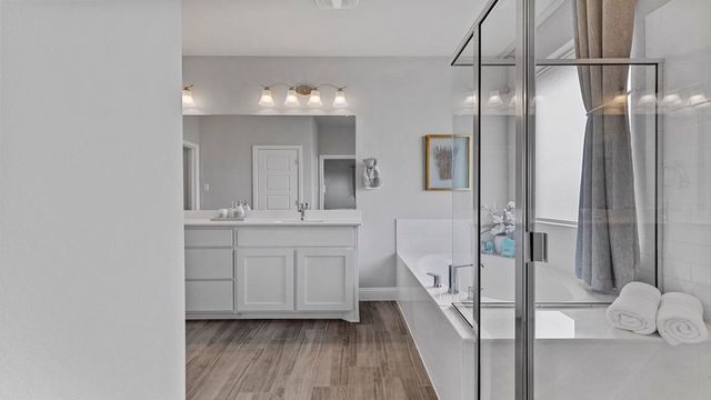 8612 BUR OAK Drive, Justin, TX 76247