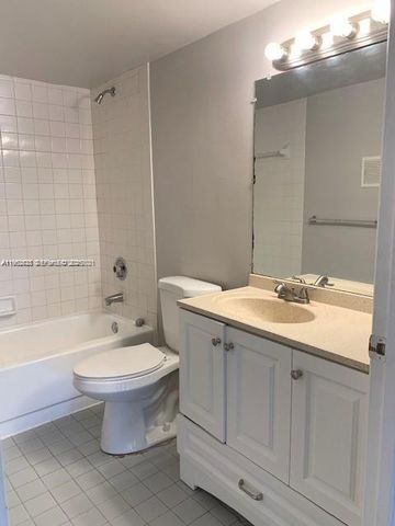 840 Independence Drive 840F, Homestead, FL 33034