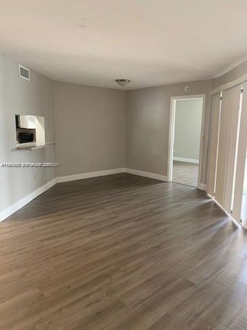 840 Independence Drive 840F, Homestead, FL 33034