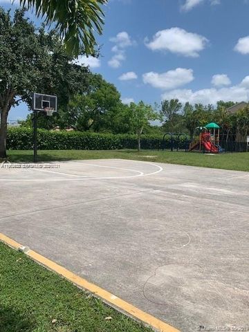 840 Independence Drive 840F, Homestead, FL 33034