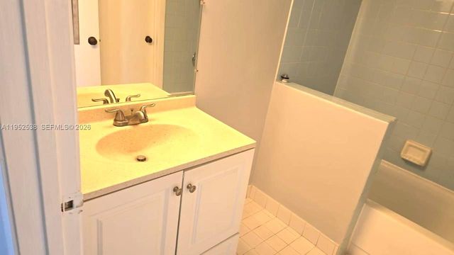 840 Independence Drive 840F, Homestead, FL 33034