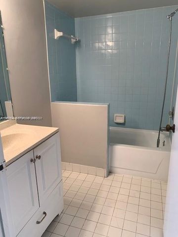 840 Independence Drive 840F, Homestead, FL 33034