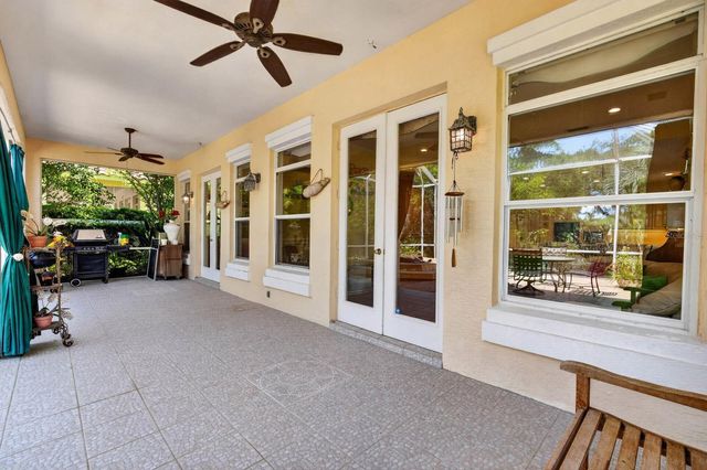 10 MONTERREY DRIVE, Palm Coast, FL 32137